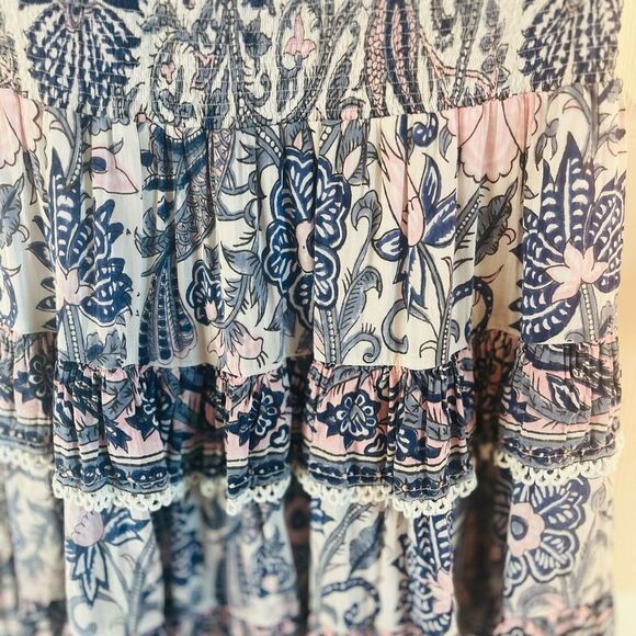 Hunter Bell Floral Dress - Picture 8 of 11